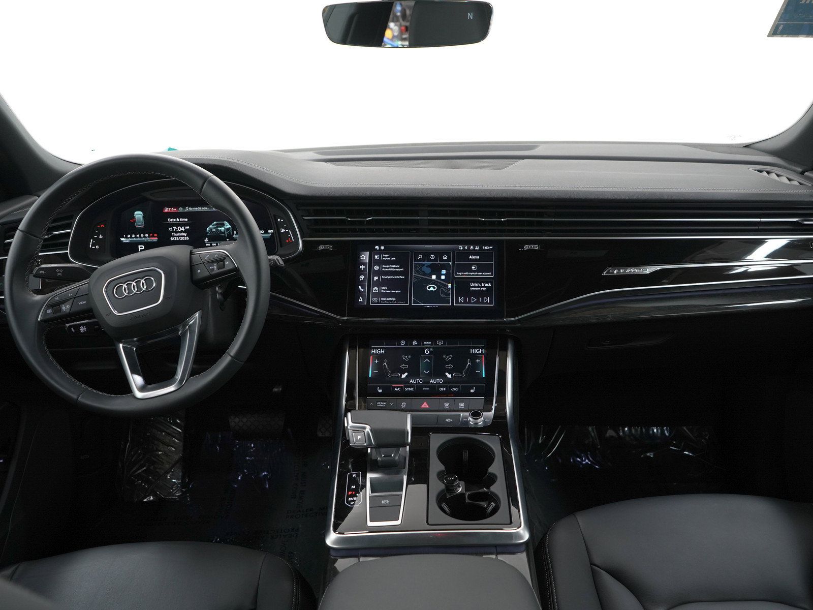 Used 2025 Audi Q8 Premium w/ Convenience Package AWD/4WD image 18