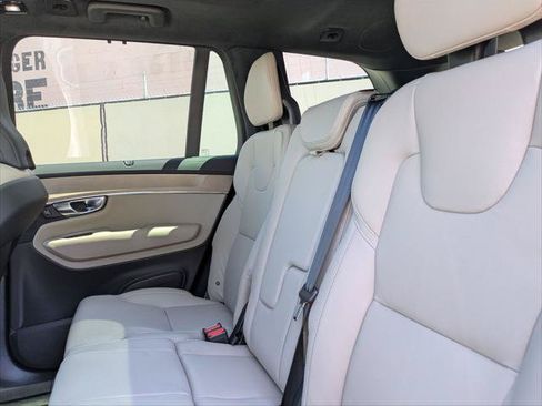 New 2026 Volvo XC90 T8 Ultra w/ Lounge Package AWD/4WD image 12