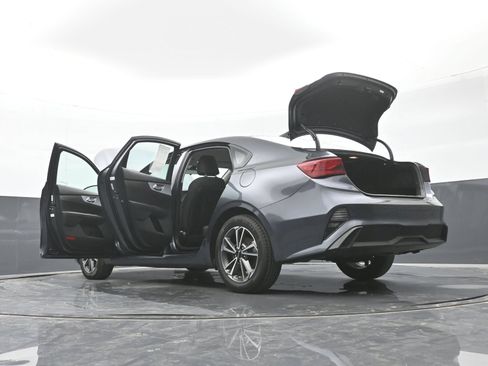 Used 2022 Kia Forte LXS FWD image 50