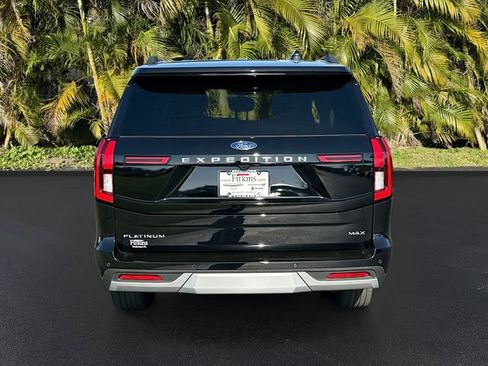 Used 2025 Ford Expedition Max Platinum image 6