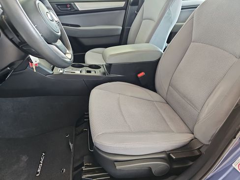Used 2018 Subaru Legacy 2.5i AWD/4WD image 18
