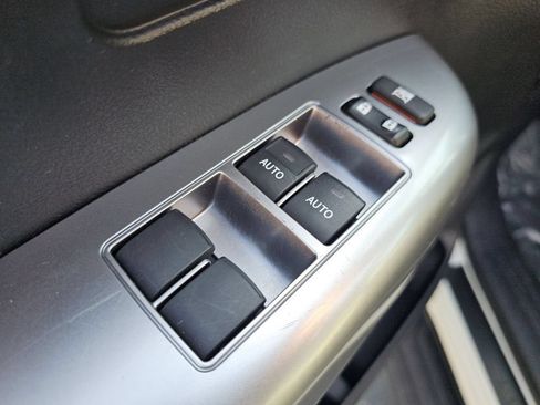Used 2022 Toyota Sequoia SR5 AWD/4WD image 30