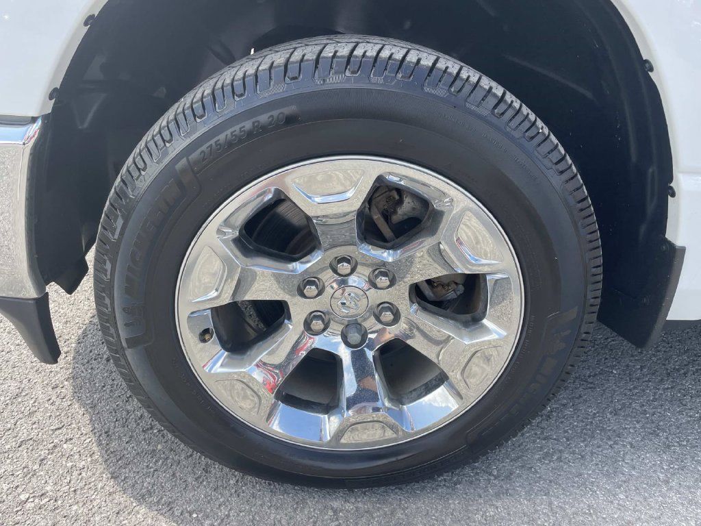 Used 2019 RAM 1500 Big Horn AWD/4WD image 40