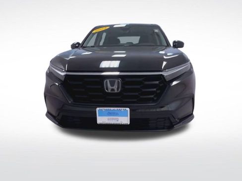 Used 2023 Honda CR-V LX image 3
