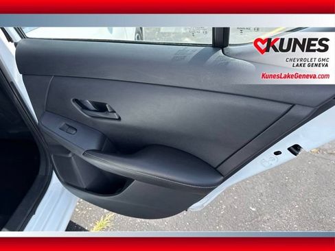 Used 2024 Nissan Sentra SV FWD image 19
