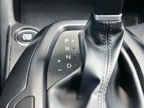 Used 2025 Kia K4 FWD image 28