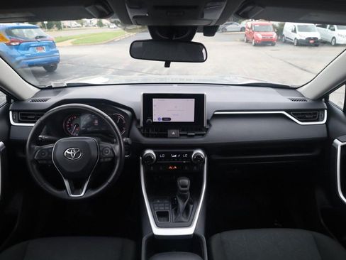 Used 2025 Toyota RAV4 XLE w/ Weather Package AWD/4WD image 6