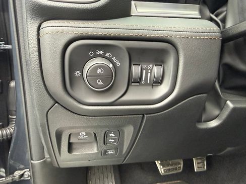 New 2026 RAM 1500 Tungsten AWD/4WD image 16
