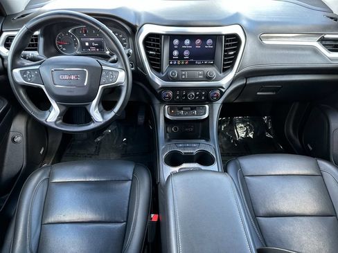 Used 2023 GMC Acadia SLT AWD/4WD image 12