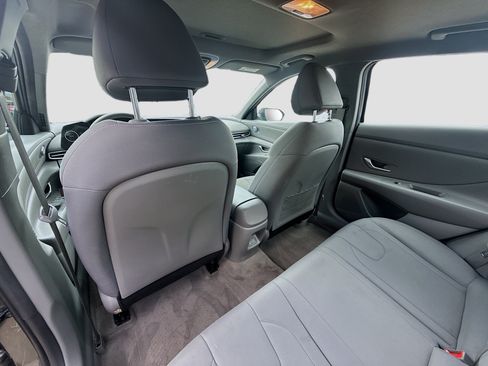 Used 2024 Hyundai Elantra SEL w/ Convenience Package FWD image 20