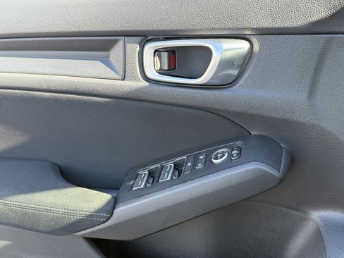 Certified 2024 Honda Civic Sport image 19