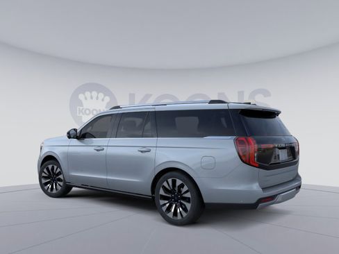 New 2025 Ford Expedition Max Platinum w/ Driver's Package image 5