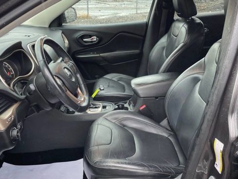 Used 2014 Jeep Cherokee Limited w/ Trailer Tow Group image 8