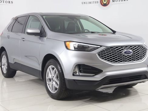 Used 2024 Ford Edge SEL w/ Convenience Package image 18