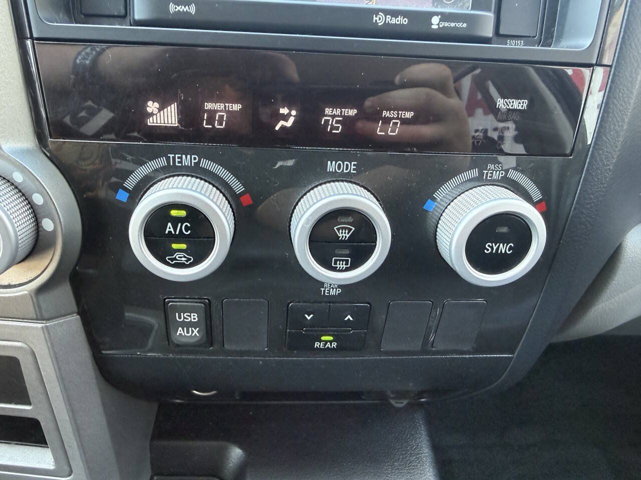 Used 2017 Toyota Sequoia SR5 RWD image 27