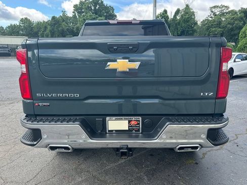 Used 2025 Chevrolet Silverado 1500 LTZ AWD/4WD image 7