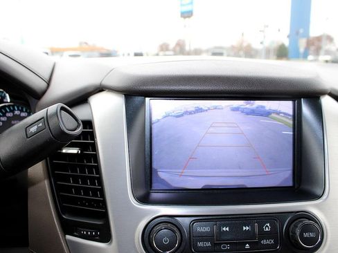 Used 2018 GMC Yukon SLT image 24