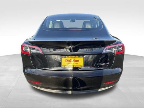 Used 2022 Tesla Model 3 Performance image 9