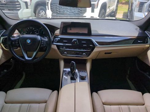 Used 2018 BMW 530e RWD image 14