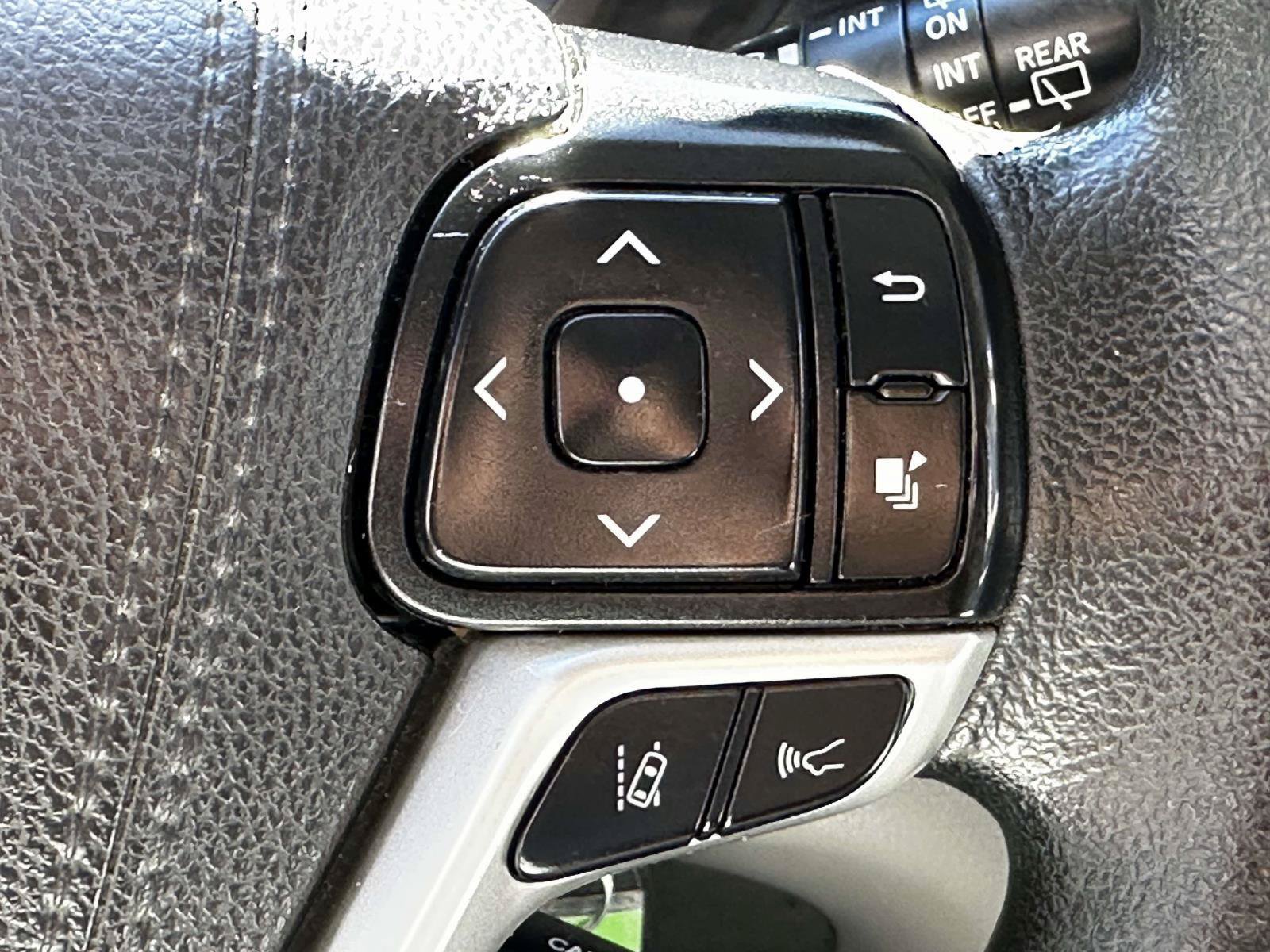 Certified 2020 Toyota Sienna LE FWD image 24
