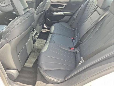 Used 2026 Mercedes-Benz E 350 4MATIC Sedan image 20
