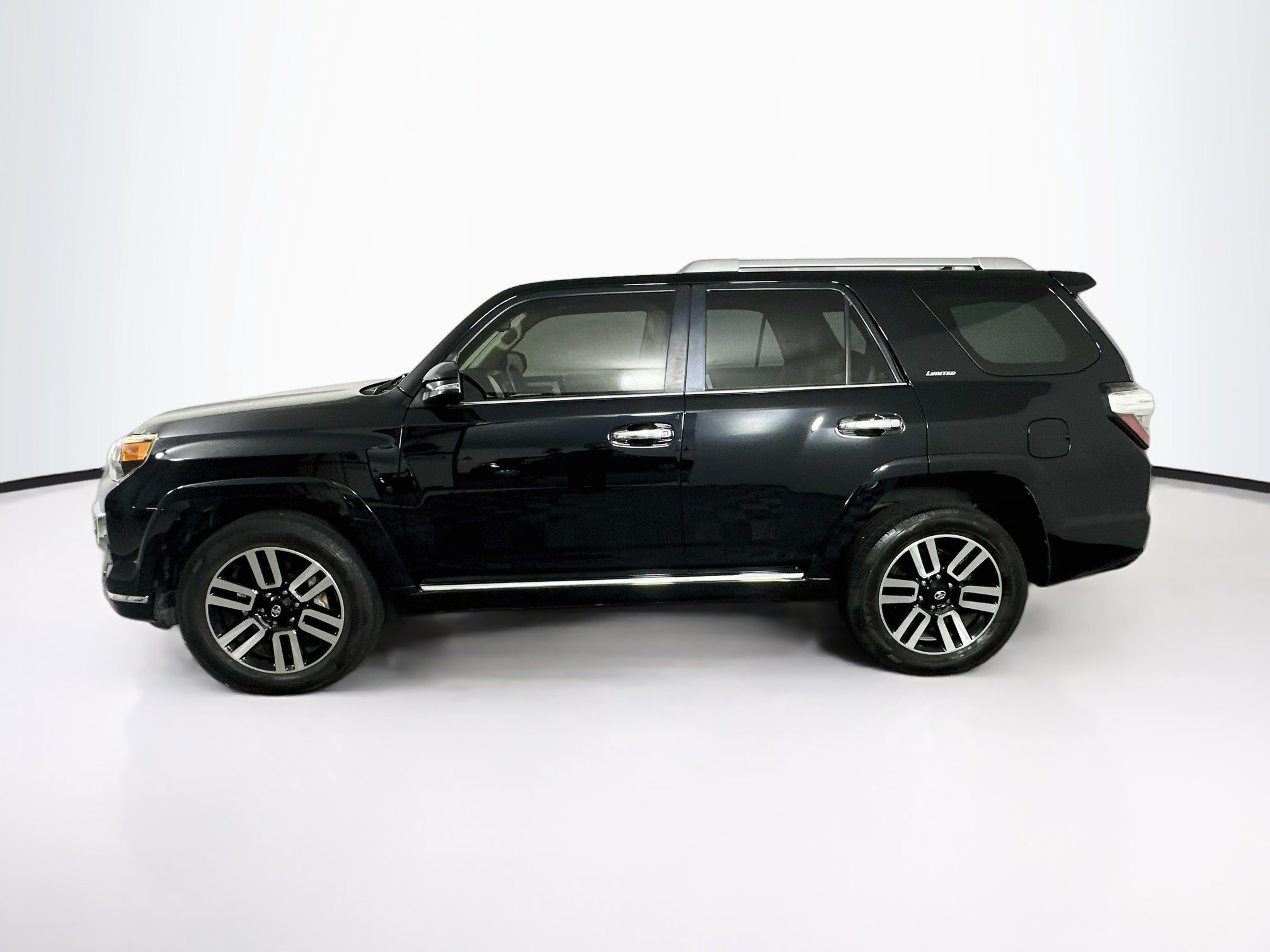 Used 2014 Toyota 4Runner Limited RWD image 4