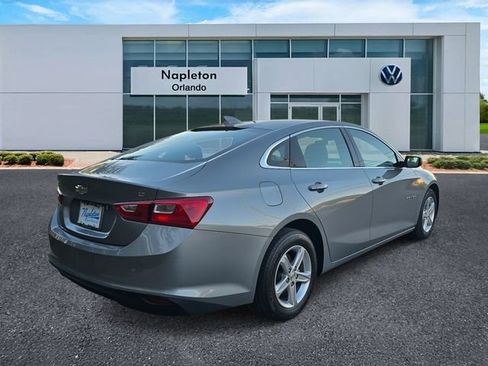 Used 2024 Chevrolet Malibu LT FWD image 4