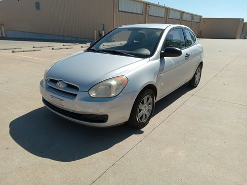 Used 2007 Hyundai Accent GS image 8