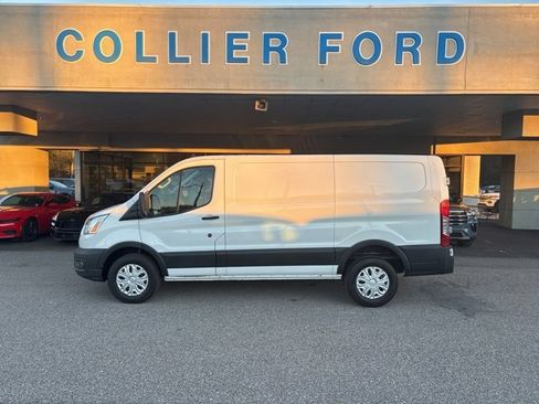 Used 2021 Ford Transit 250 Low Roof w/ Exterior Upgrade Package image 24
