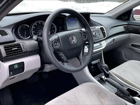 Used 2015 Honda Accord EX image 17