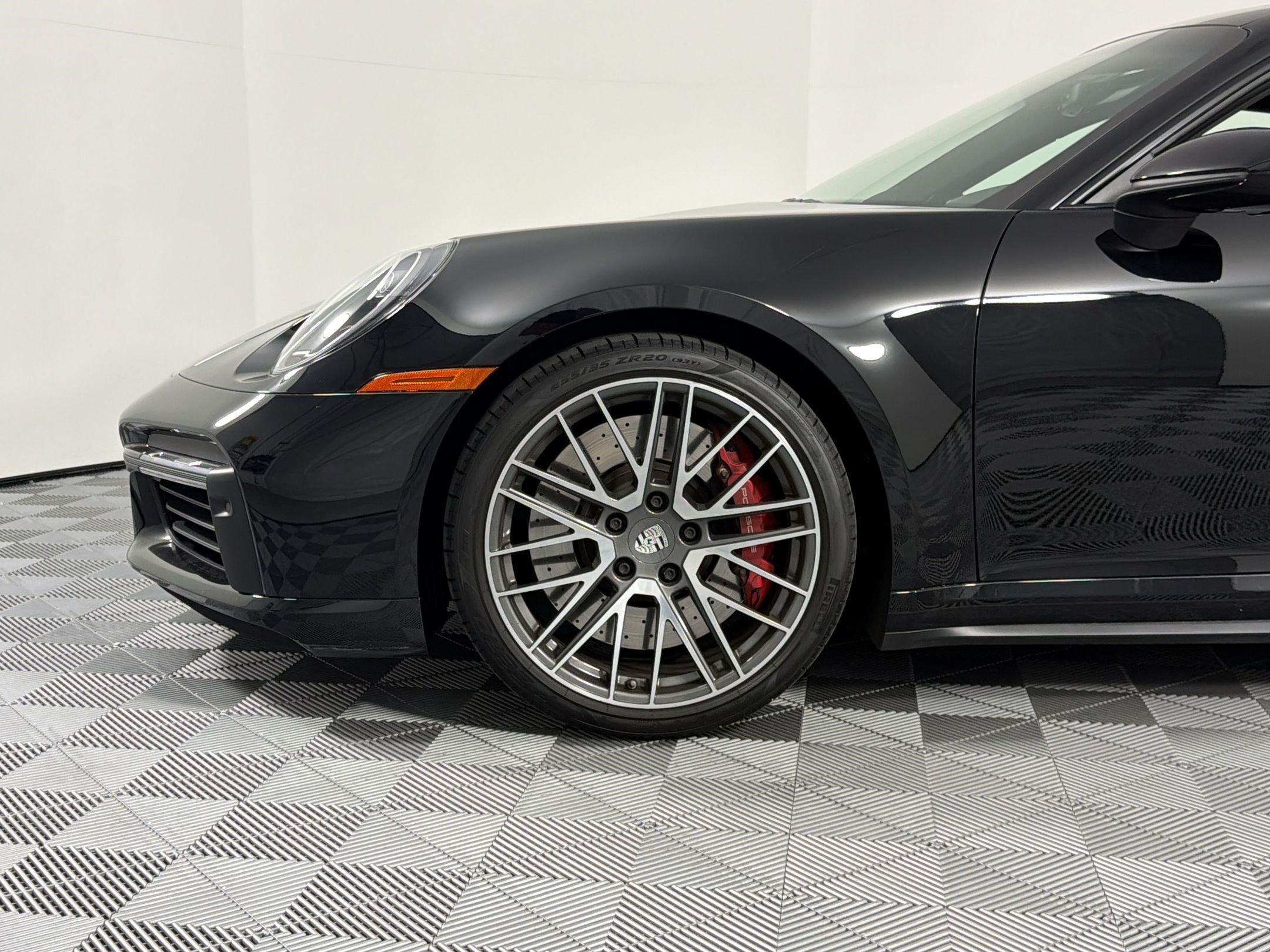 Certified 2022 Porsche 911 Turbo AWD/4WD image 27
