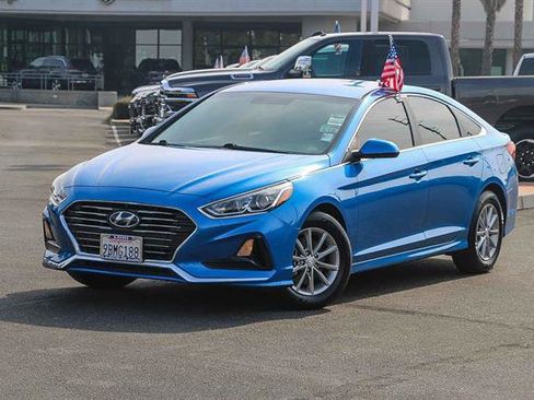 Used 2019 Hyundai Sonata SE image 1