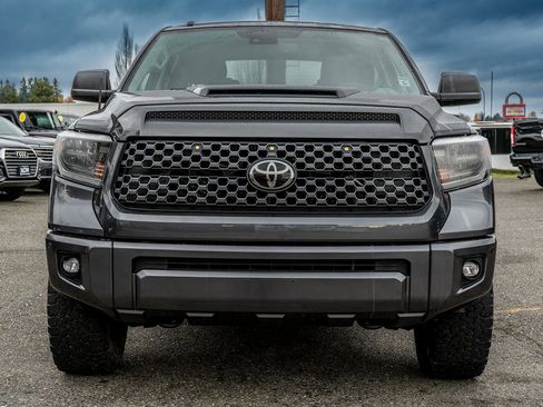 Used 2018 Toyota Tundra SR5 image 5