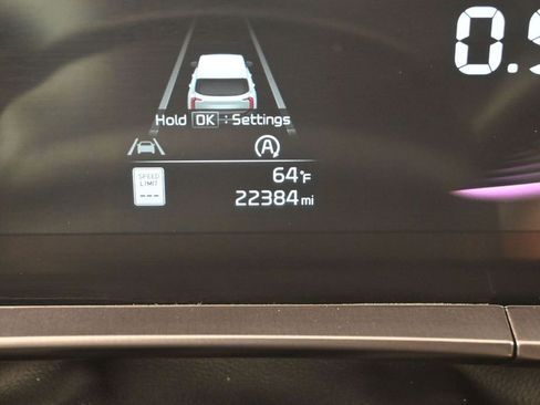 Used 2025 Kia Telluride S AWD/4WD image 16