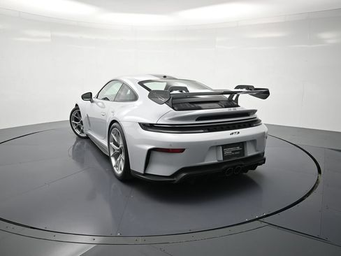 Certified 2026 Porsche 911 GT3 RWD image 46