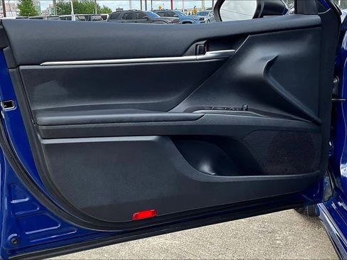 Used 2024 Toyota Camry SE image 21