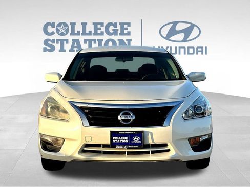 Used 2013 Nissan Altima 2.5 SV FWD image 5