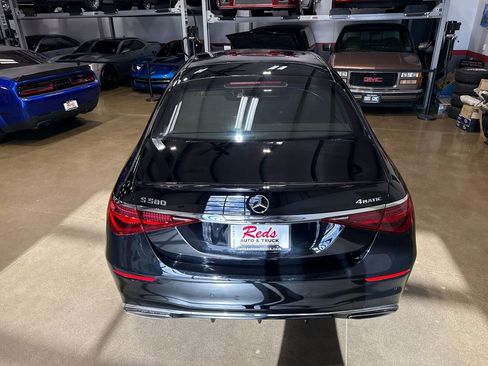 Used 2023 Mercedes-Benz S 580 4MATIC Sedan image 5