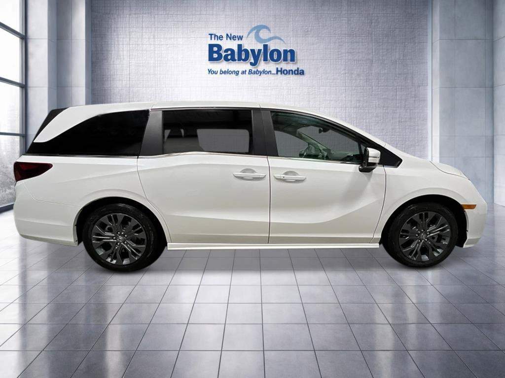 New 2027 Honda Odyssey Touring image 8