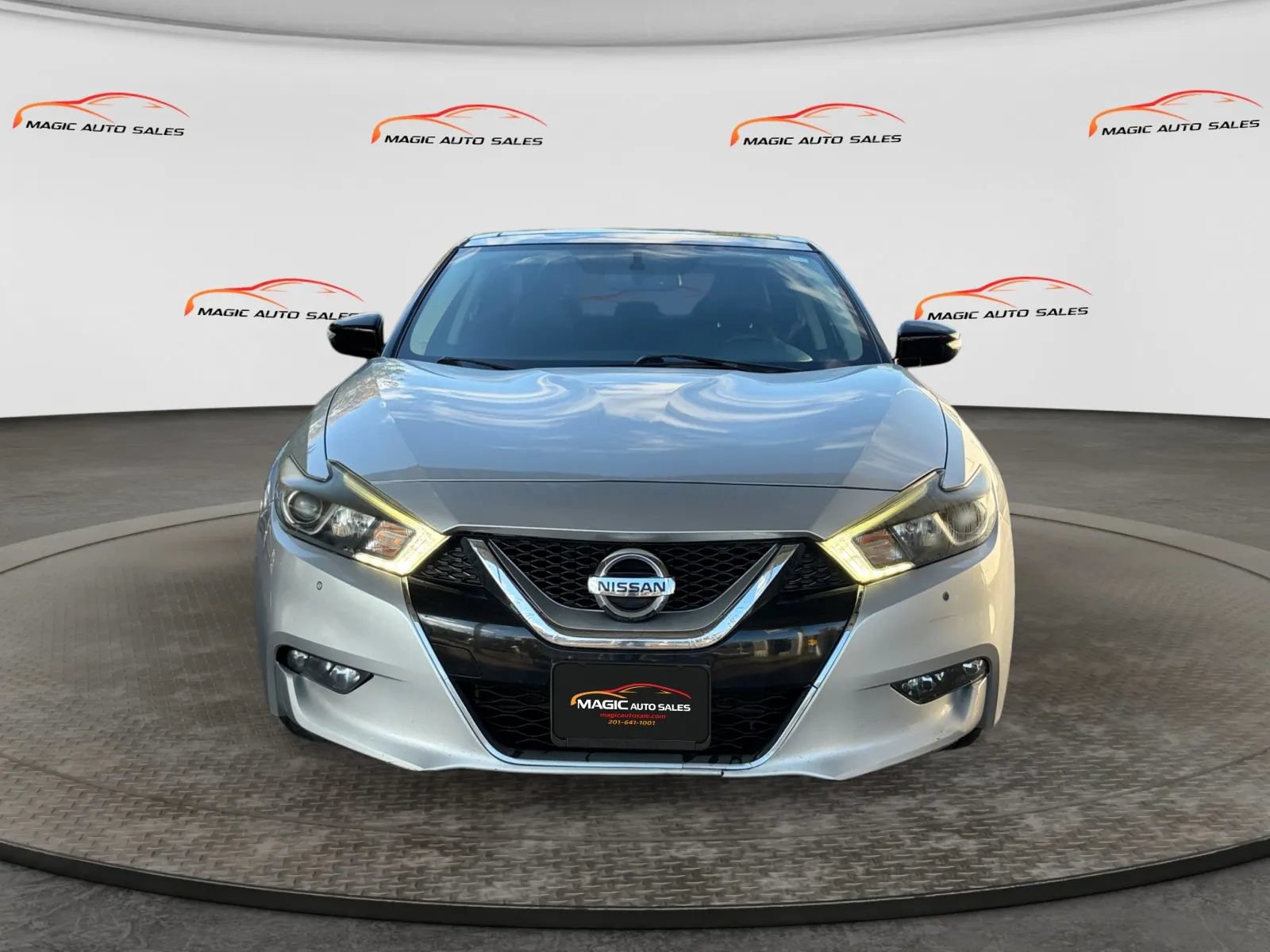 Used 2017 Nissan Maxima 3.5 SL FWD image 3