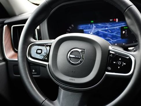 Certified 2024 Volvo XC60 T8 Plus w/ Protection Package Premier AWD/4WD image 21