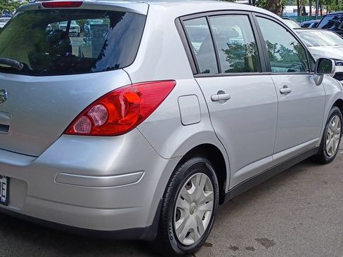 Used 2011 Nissan Versa 1.8 S w/ Plus Pkg FWD image 3