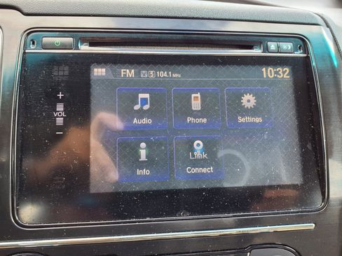 Used 2015 Honda Civic SE image 6