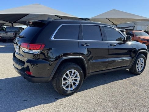 Used 2022 Jeep Grand Cherokee Laredo X image 6