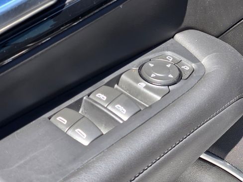 Certified 2025 Chevrolet Tahoe LT AWD/4WD image 23