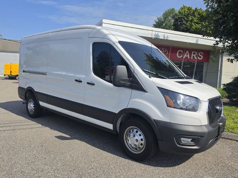 Used 2025 Ford Transit 250 148 Medium Roof Extended AWD w/ Exterior Upgrade Package image 1
