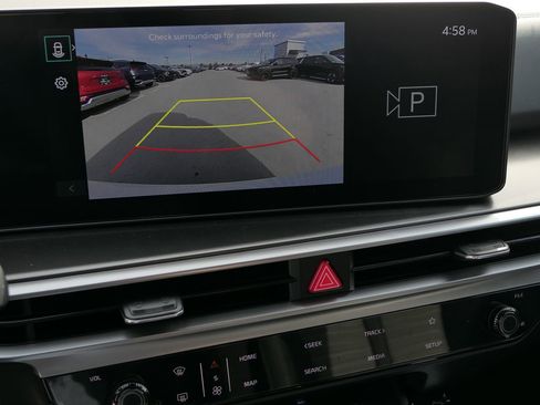 New 2026 Kia Sorento LX FWD image 17
