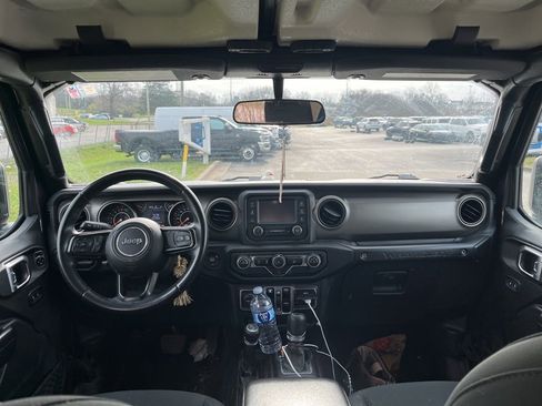 Used 2018 Jeep Wrangler Unlimited Sport S image 5