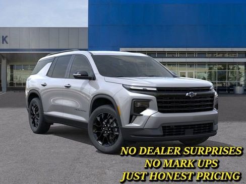 New 2026 Chevrolet Traverse LT image 7