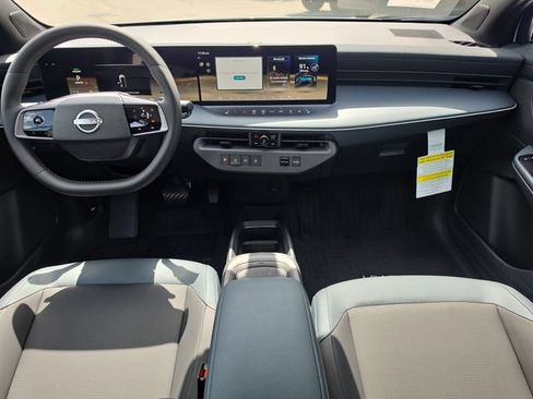 New 2026 Nissan Leaf SV+ w/ Floor Mat Package (SV+) FWD image 12
